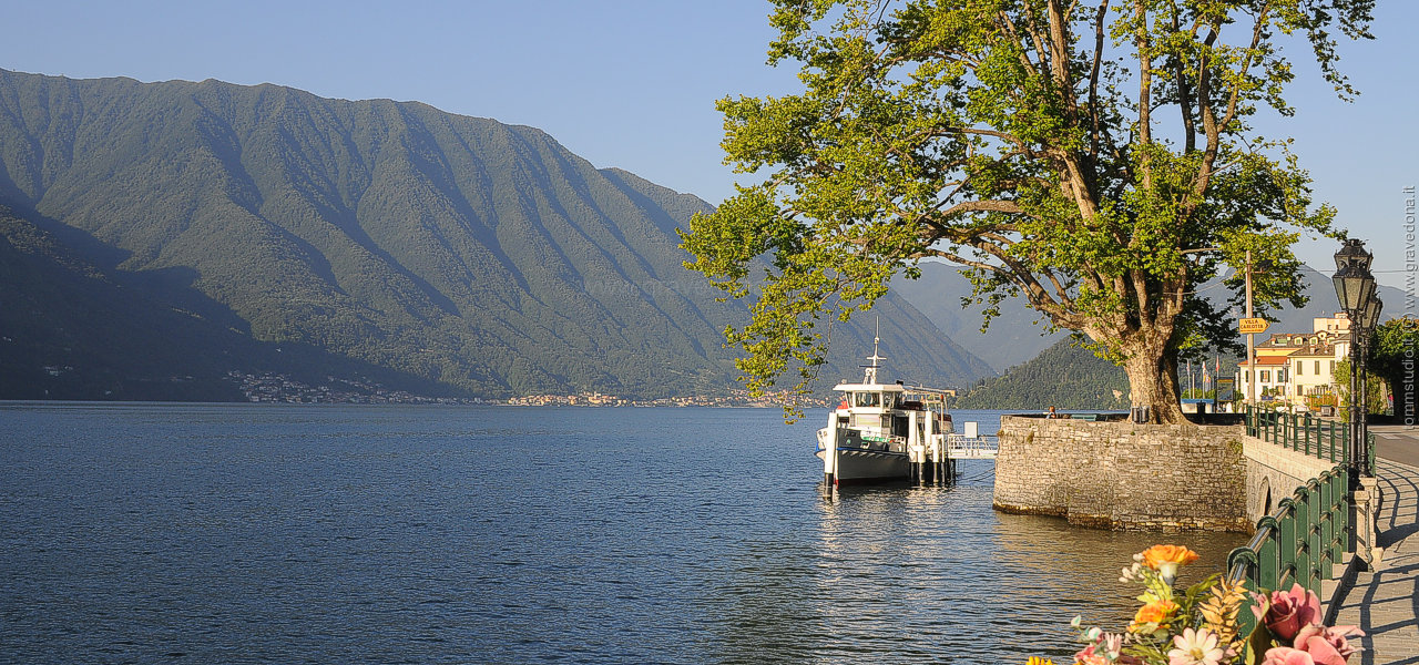 lake como Gravedona Comomeer